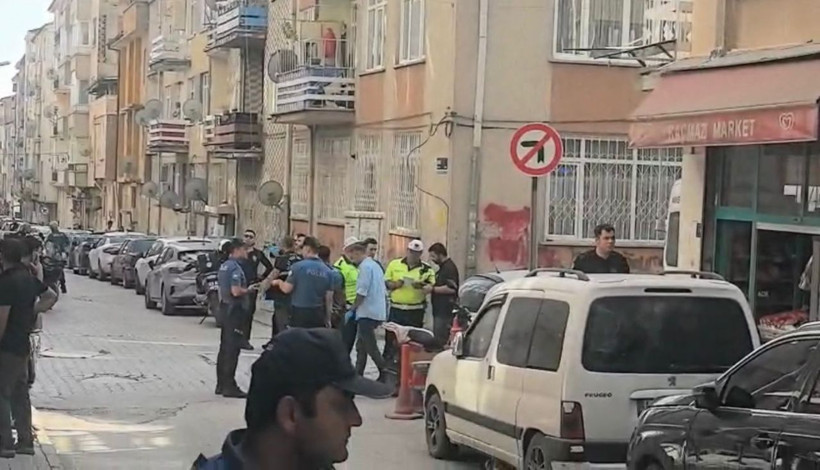 Minibüsün çarptığı 2 yaşındaki Ekrem, öldü - Fotoğraf: 2