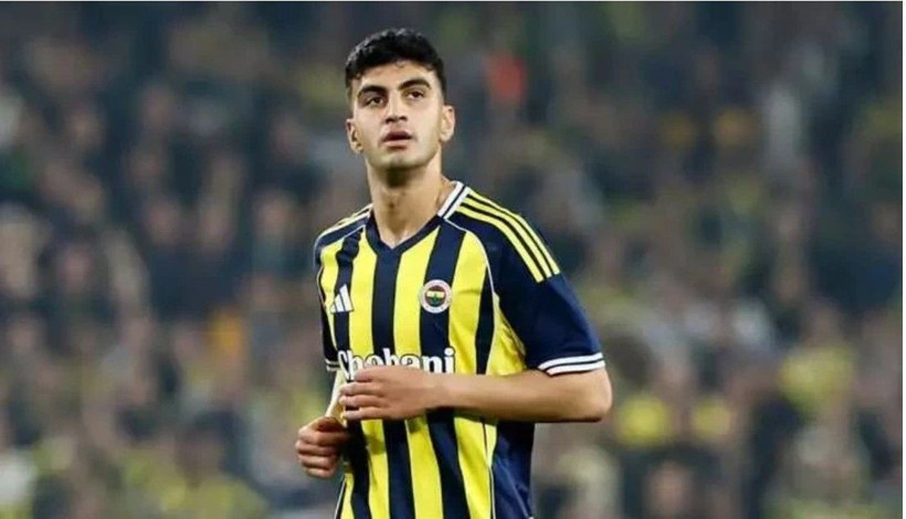 Operasyon başladı! Fenerbahçe'de 17 isimle vedalaşılıyor - Fotoğraf: 13