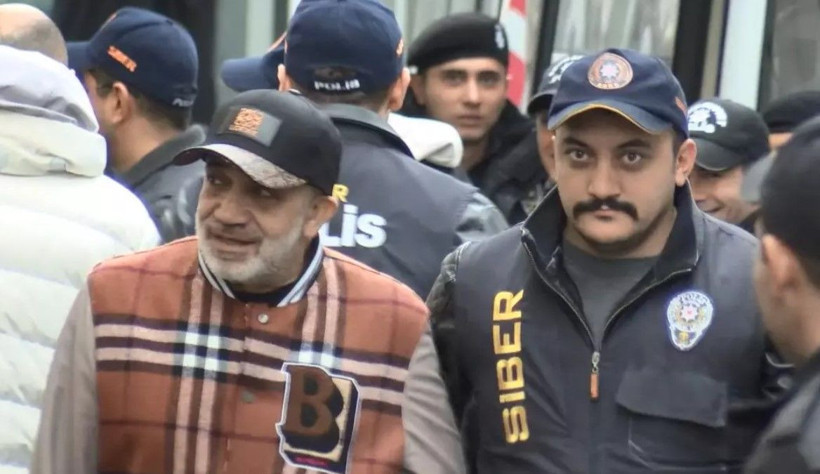 Bahis soruşturmasında son dakika: Mert Hakan, Metehan Baltacı, Murat Sancak adliyeye sevk edildi - Resim: 4