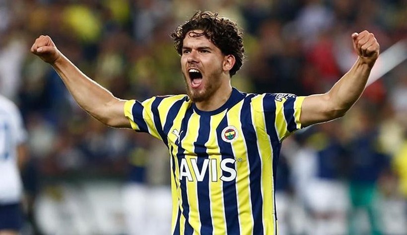Fenerbahçe'den ManU'ya Ferdi Kadıoğlu cevabı: Bonservisi belli oldu - Resim: 1