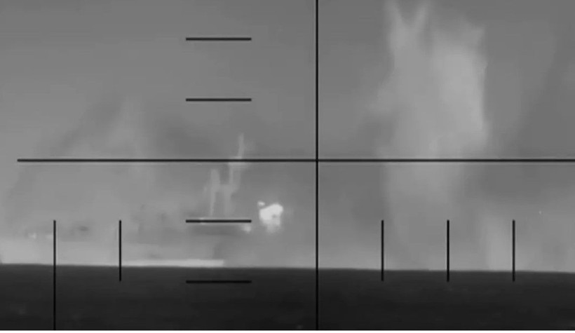 Savaşta İran'a ağır darbe! Gemi batırıldı: Onlarca ölü ve yaralı var - Resim: 4