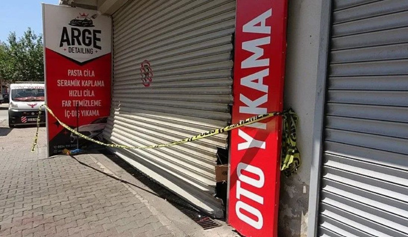 Mersin'de esrarengiz olay: Dört genç oto yıkamacıda ölü bulundu - Resim: 2