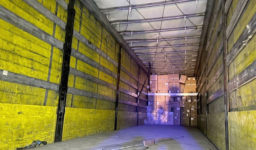 TIR'ın dorsesinde kendisini halatla asan şoförü jandarma kurtardı - Resim: 2