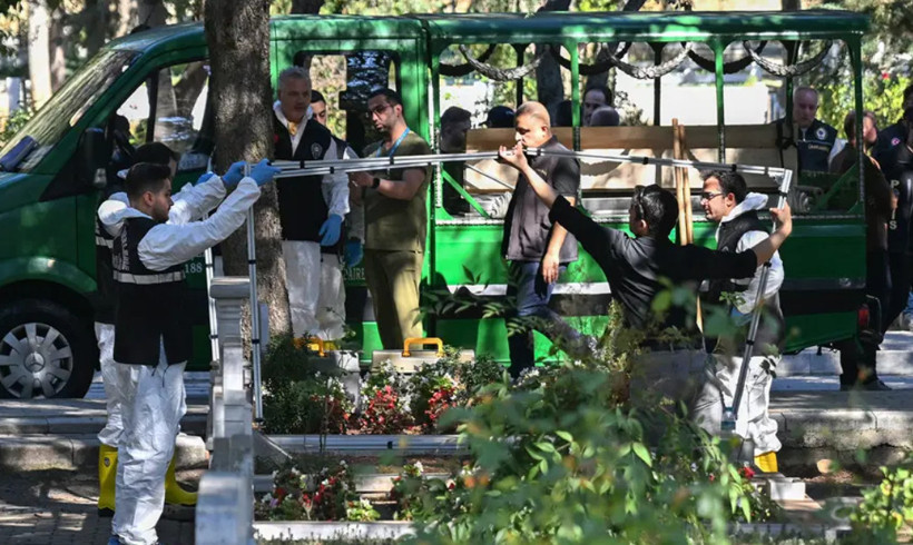 Alınan örnekler incelenecek... Kaşif Kozinoğlu'nun mezarı açıldı - Fotoğraf: 3