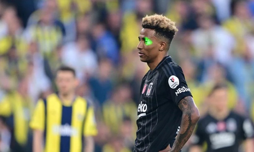 Derbiye damga vurmuştu! Gedson'a lazer tutan Fenerbahçeli taraftarın cezası belli oldu - Resim: 4