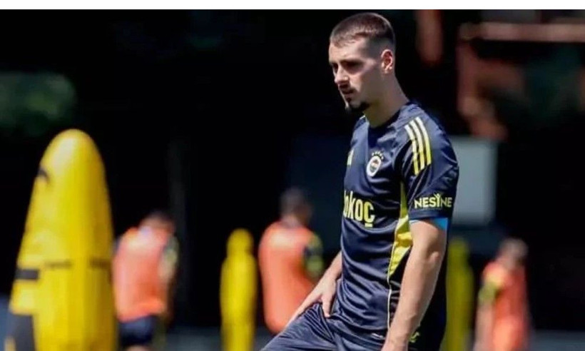 Operasyon başladı! Fenerbahçe'de 17 isimle vedalaşılıyor - Fotoğraf: 9