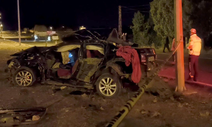 Kars'ta kereste yüklü kamyonla çarpışan otomobilin sürücüsü öldü - Resim: 2