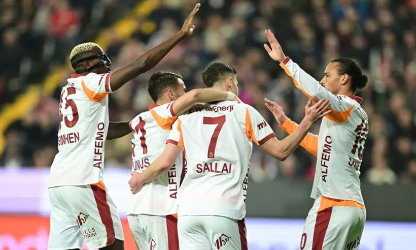 Galatasaray'da 3 isim yolcu - Resim: 4