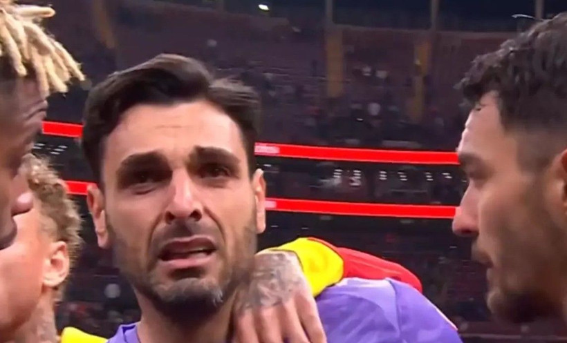 Günay Güvenç'e tepki sonrası sahada gözyaşlarını tutamadı! - Fotoğraf: 2