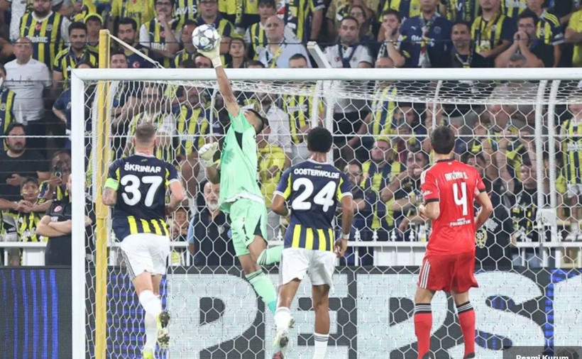 Fenerbahçe'den Süper Lig ekibine gidiyor! Başkan "Kabul etti" diyerek açıkladı - Fotoğraf: 4