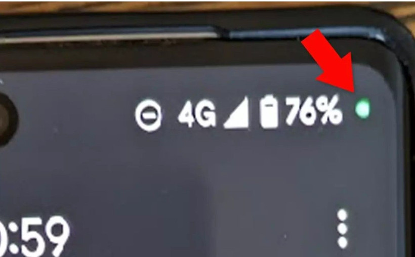 Telefonunuzdaki yeşil nokta ne anlama geliyor? Kimsenin aklına gelmeyecek detay - Fotoğraf: 2