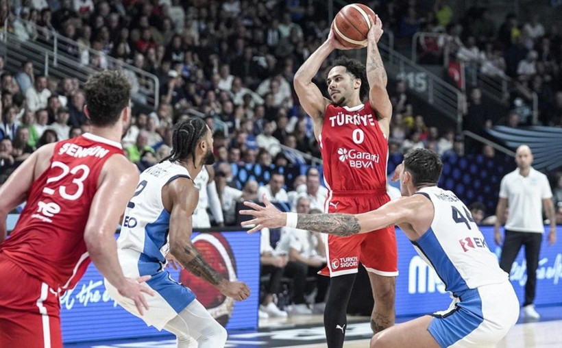 12 Dev Adam, Yunan basınında! Ezip geçtiler... İşte atılan manşetler - Resim: 1