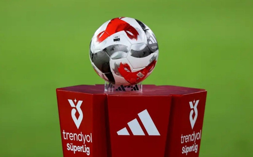 Süper Lig'de kim şampiyon olacak? İşte 3 puan farkla kupayı alacak takım! - Fotoğraf: 3