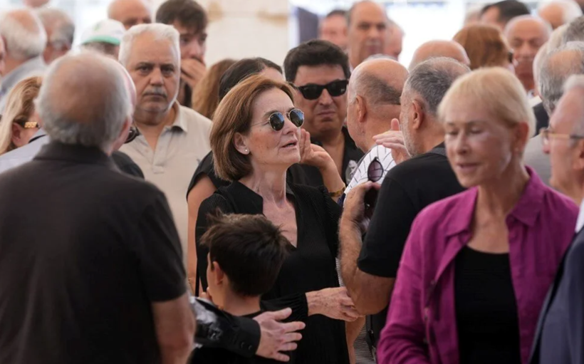 Usta sanatçı Kenan Işık son yolculuğuna uğurlandı - Resim: 4