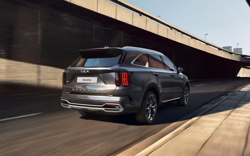 Kia bu modeli 890 bin liradan satmaya başladı; Fiyat listesi ay başında değişecek - Resim: 2