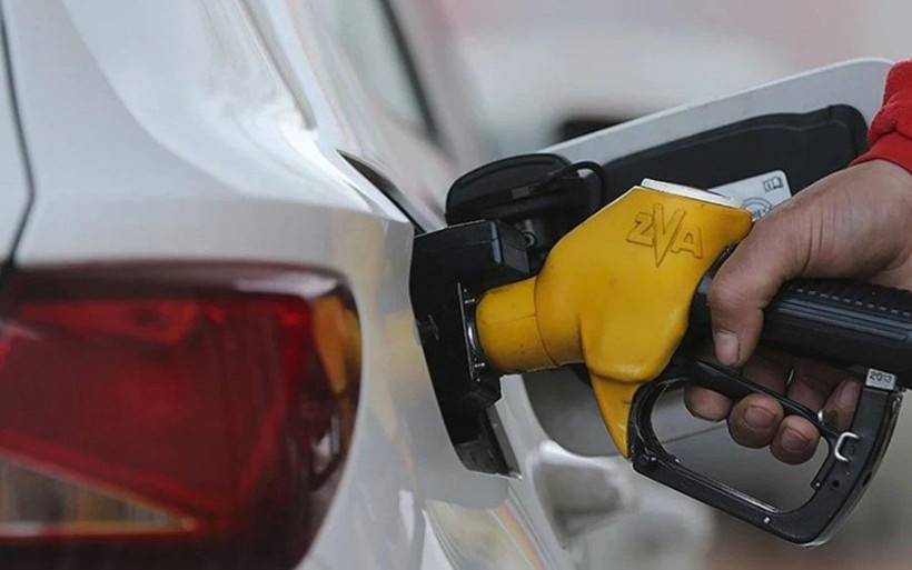 İndirim sevinci kısa sürdü! Akaryakıta zam kapıda - Resim: 1