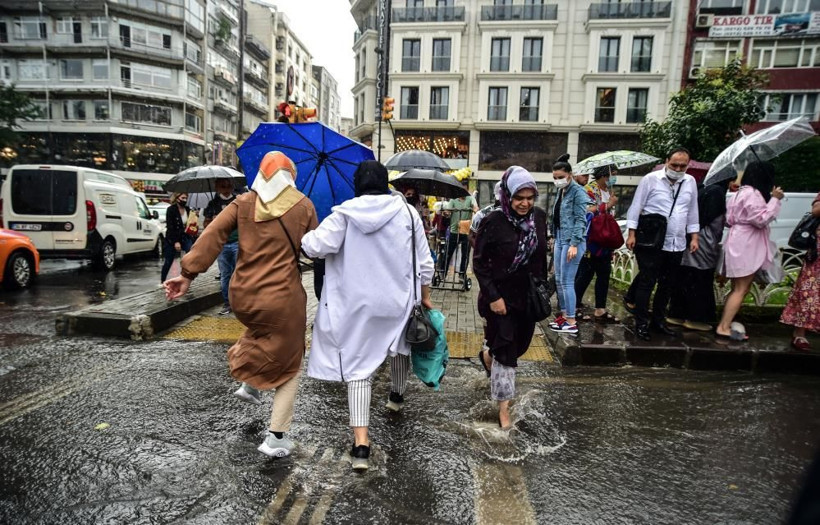 Meteoroloji'den çok sayıda il için gök gürültülü sağanak uyarısı - Fotoğraf: 8