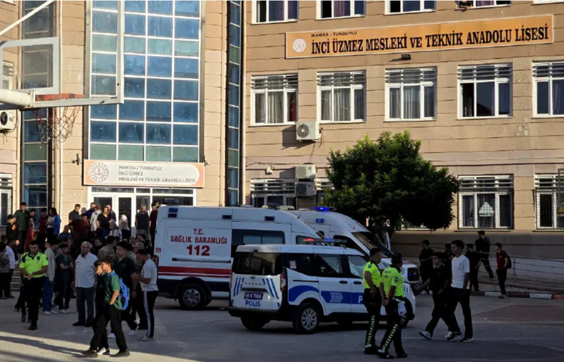 Manisa'daki okul saldırısında yeni ayrıntılar: Saldırganın odasından sembol ve notlar çıktı - Fotoğraf: 6