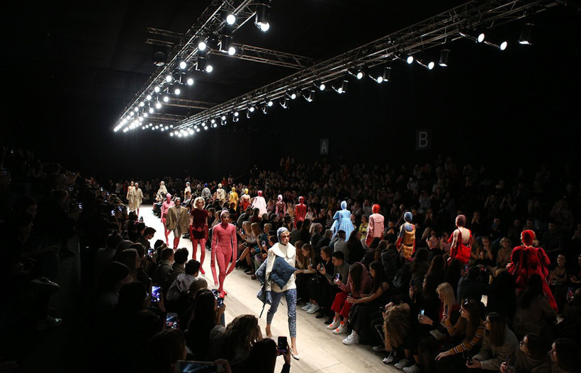 Türk tasarımcı Emre Erdemoğlu, Moscow Fashion Week’te tasarımlarını ilk kez sergileyecek - Resim: 1