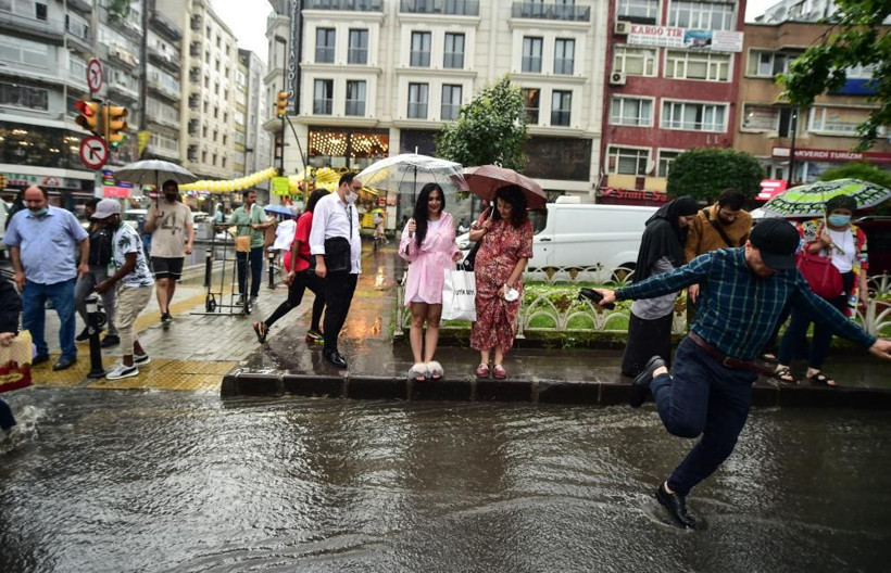 Meteoroloji uyardı: Kuvvetli yağışlara ve rüzgara dikkat - Resim: 4