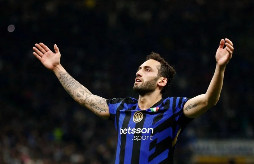 Hakan Çalhanoğlu ilk peşinde! Türkler üst üste 3. kez tarih yazmak istiyor - Resim: 3