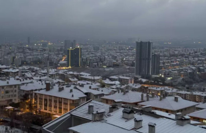 Kar başladı, bazı kentler beyaza büründü! İstanbul, Ankara, Bolu, Sivas, Ardahan'dan kar manzaraları... - Resim: 3