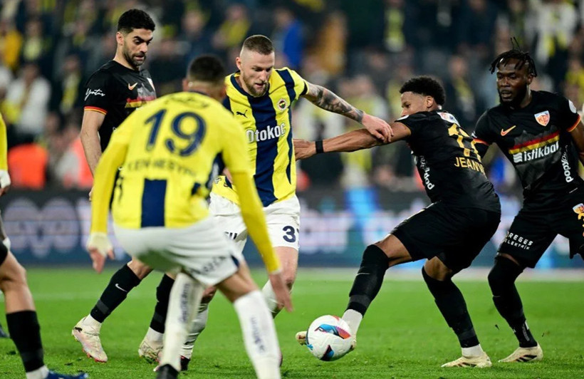 Acun Ilıcalı özür diledi! "Şansımız şu anda çok zor" - Fotoğraf: 5