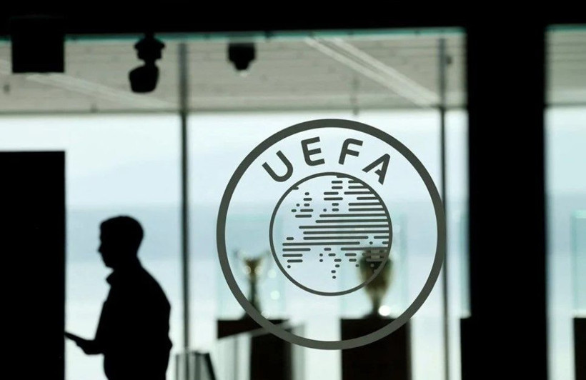 UEFA kural değişikliğini resmen açıkladı: Galatasaray, Fenerbahçe ve Samsunspor'a müjde! - Fotoğraf: 2