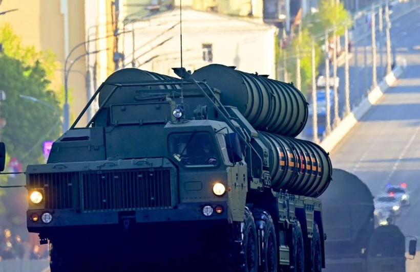Tanklar Moskova sokaklarında: Rus ordusu şehirde prova yaptı - Resim: 2