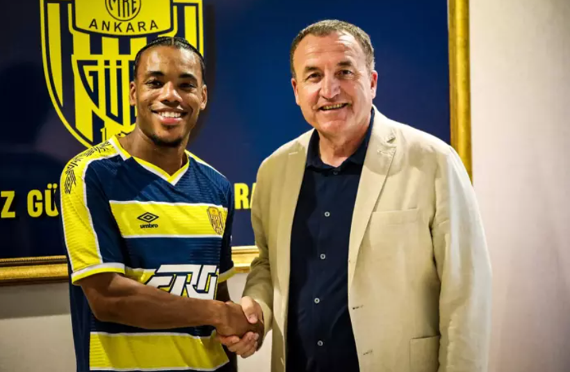 Süper Lig'de biten tüm transferler listesi; İşte yaz transfer dönemine damga vuran isimler - Fotoğraf: 43