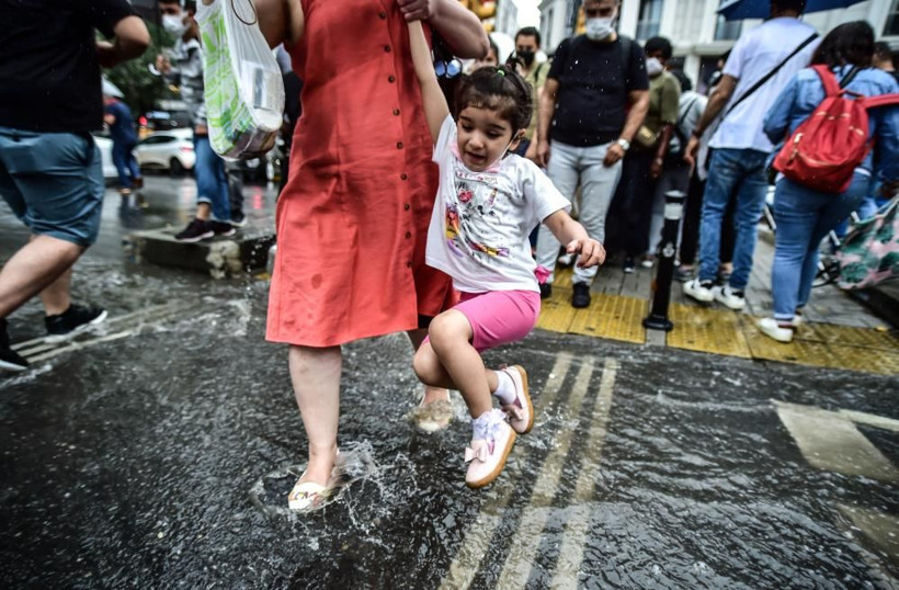 Meteoroloji'den çok sayıda il için gök gürültülü sağanak uyarısı - Fotoğraf: 17