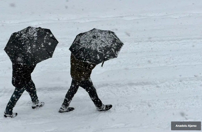 Hava 4 derece soğuyacak... Meteorolojiden kuvvetli kar uyarısı - Fotoğraf: 5