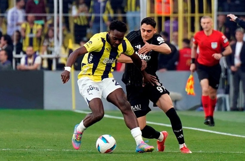 Derbi nefes kesti! Beşiktaş deplasmanda Fenerbahçe'yi 1-0 mağlup etti - Resim: 1