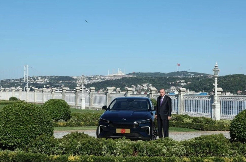 T10F yola çıkmaya hazırlanıyor! Cumhurbaşkanı Erdoğan Togg'un yeni modelini kullandı - Resim: 1
