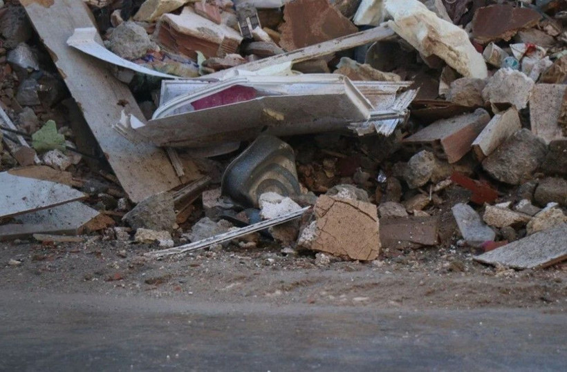 Gebze'de çöken binada 4 kişi öldü: Bilir ailesinden geriye bu not ve fotoğraf kaldı - Resim: 2