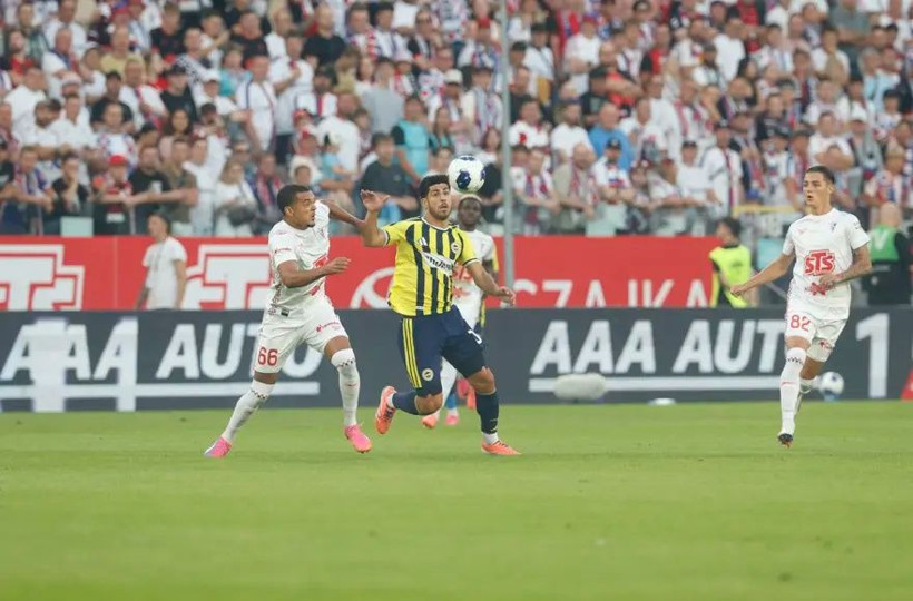 Milli futbolcudan İsmail Kartal'a sert eleştiri: "Bu takım Gornik ya!" - Fotoğraf: 5