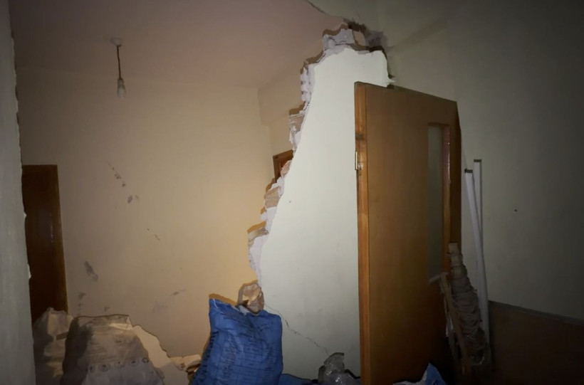 Aksaray'da doğal gaz patlaması: 1'i ağır 2 yaralı - Resim: 2