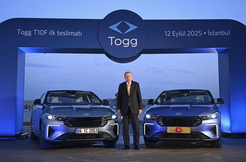 Yeni Togg modelin ilk teslimatı Erdoğan'a: Deneme sürüşü yaptı - Resim: 4
