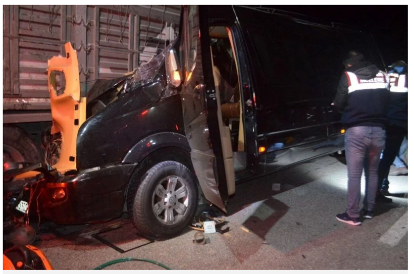 Zeynep Gülmez'den kazada hayatını kaybeden eski eşi Tolga Güleryüz'e veda: Affet beni - Resim: 1