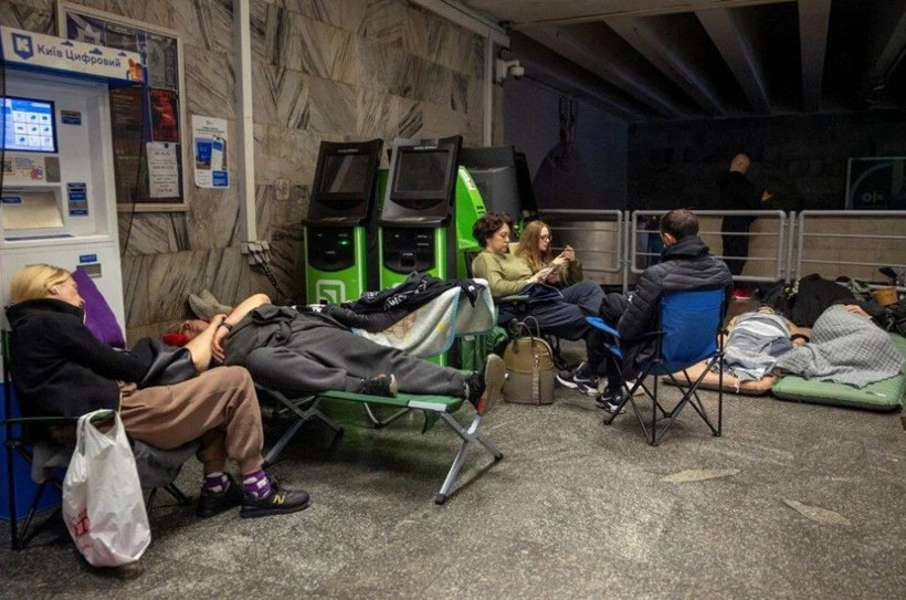 Savaşın en büyük saldırısı: Kiev'e bombalar yağdı - Resim: 3