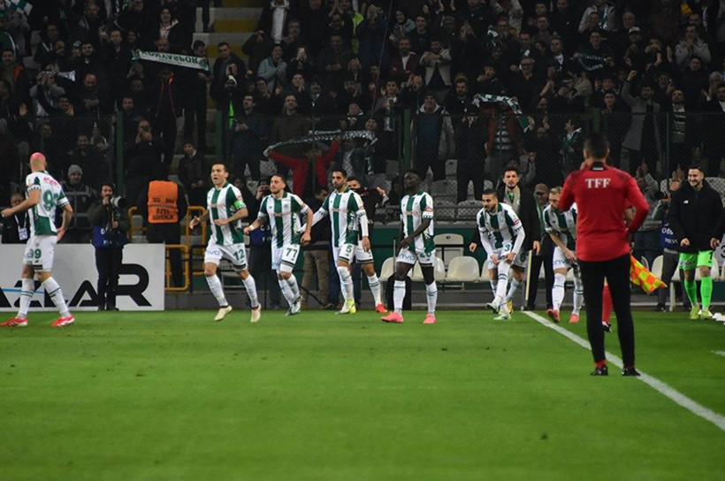 Yusuf Erdoğan'dan Fenerbahçe maçı sonrası olay itiraf: "Hakem özür diledi" - Fotoğraf: 4