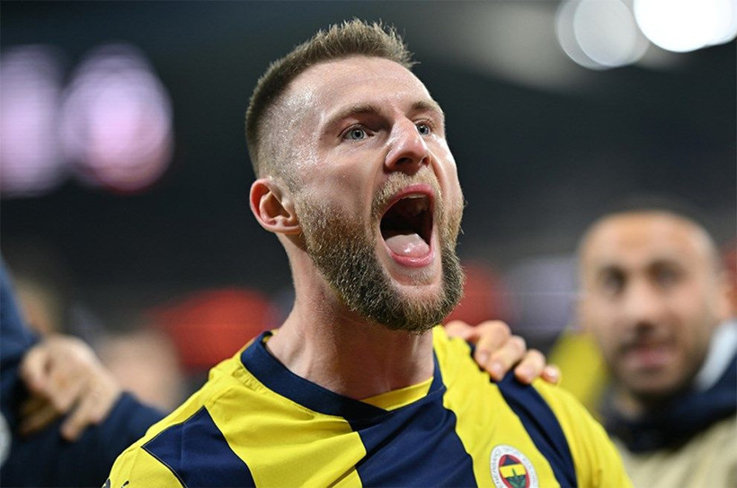 Transfer bitti! Fenerbahçe'de yıldız oyuncu 4 yıllık imzayı atıyor - Fotoğraf: 5