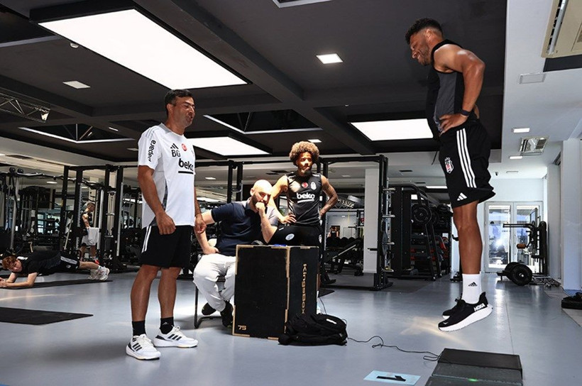 Beşiktaş'ın 10 milyon euroluk sıkıntısı: Teklifleri reddediyorlar - Resim: 2