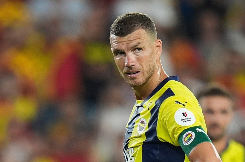 Dzeko mu, En Nesyri mi? Mourinho seçimini yaptı - Resim: 3