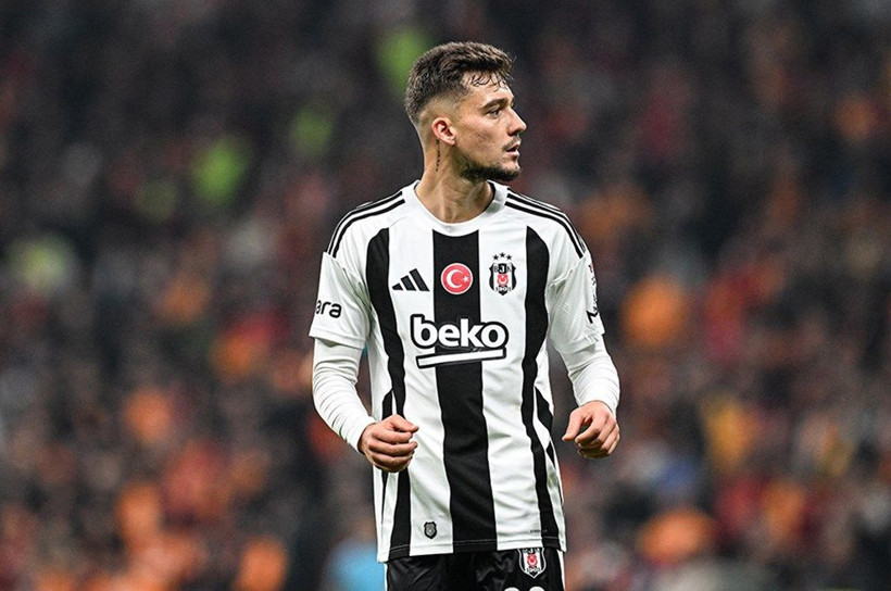 Van Bronckhorst karar aşamasında: Kasımpaşa maçında Muçi ihtimali - Resim: 4