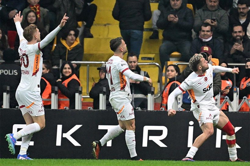 5 gol/8 puan fark! Galatasaray ile Fenerbahçe arasındaki şampiyonluk yarışıyla ilgili bomba iddia - Resim: 4