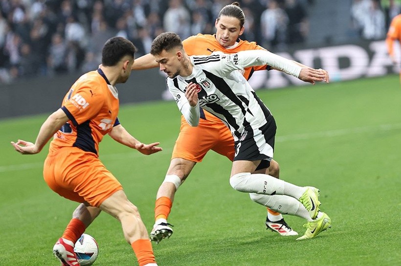 Beşiktaş - Başakşehir maçında iptal edilen gol kararı doğru mu? Trio’dan net yorumlar! - Resim: 3