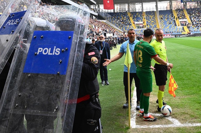 Ankaragücü’nün dramı: Amed’i yendi, ama 75. dakika golüyle 2. Lig’e düştü! - Resim: 3