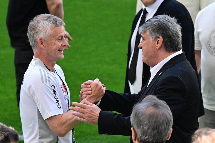 Beşiktaş’ta sürpriz forvet bombası: Ducksch ve Edvardsen listede, yıldız santrfor yolda! - Resim: 1