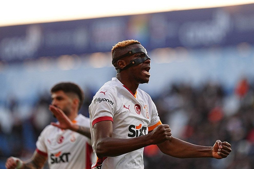 Osimhen bombası canlı yayında patladı: Galatasaray bu rakamın yarısını dahi veremez! - Resim: 2